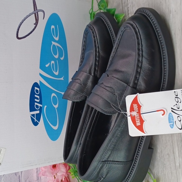 Aqua College Hearty Black Leather Waterproof Loafer NIB - Picture 4 of 8